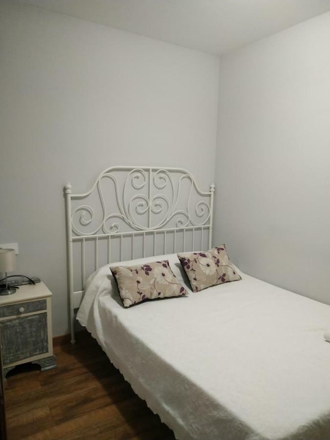 La Teodora Apartment อัลเดอาดาวีลา เด ลาริเบรา ภายนอก รูปภาพ