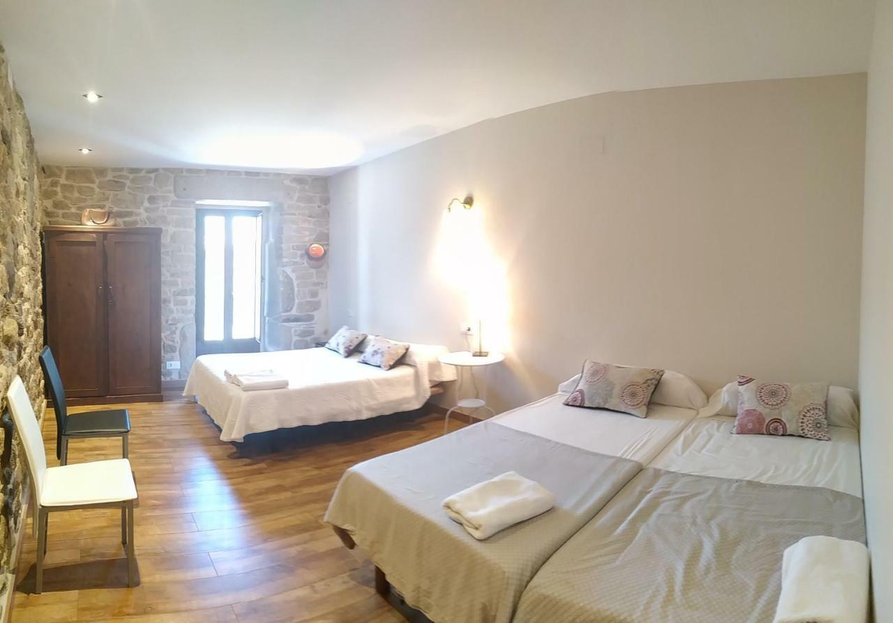 La Teodora Apartment อัลเดอาดาวีลา เด ลาริเบรา ภายนอก รูปภาพ